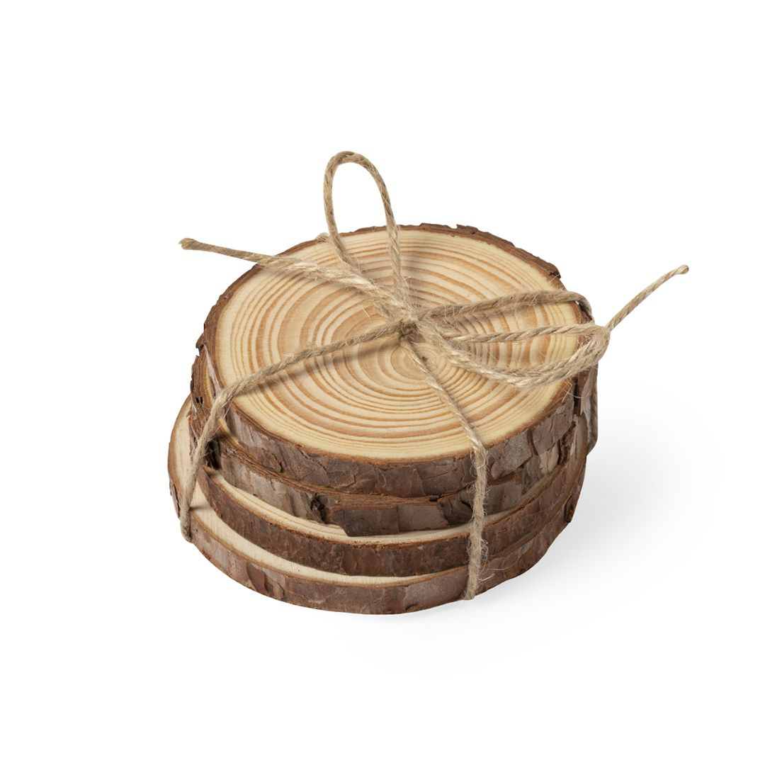Set BOSQUE de cuatro posavasos de rodajas de madera natural atados con cuerda de yute